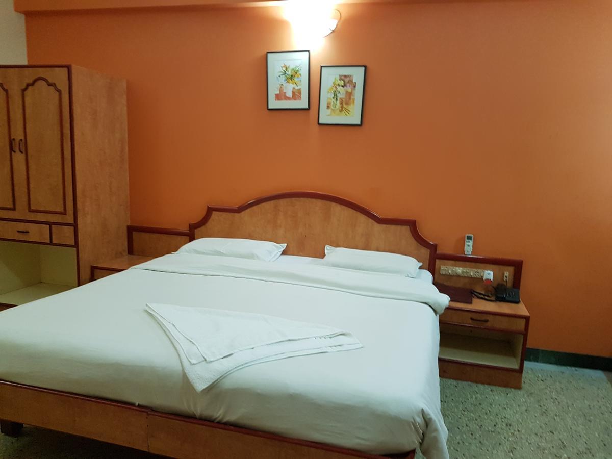 Hotel Vijai Paradise Coimbatore Dış mekan fotoğraf